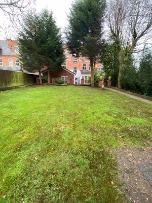 Photo 13- click for photo gallery